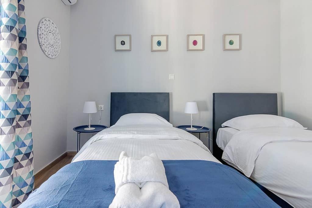 Bright Apartment For 6 Ppl In Athén Kültér fotó