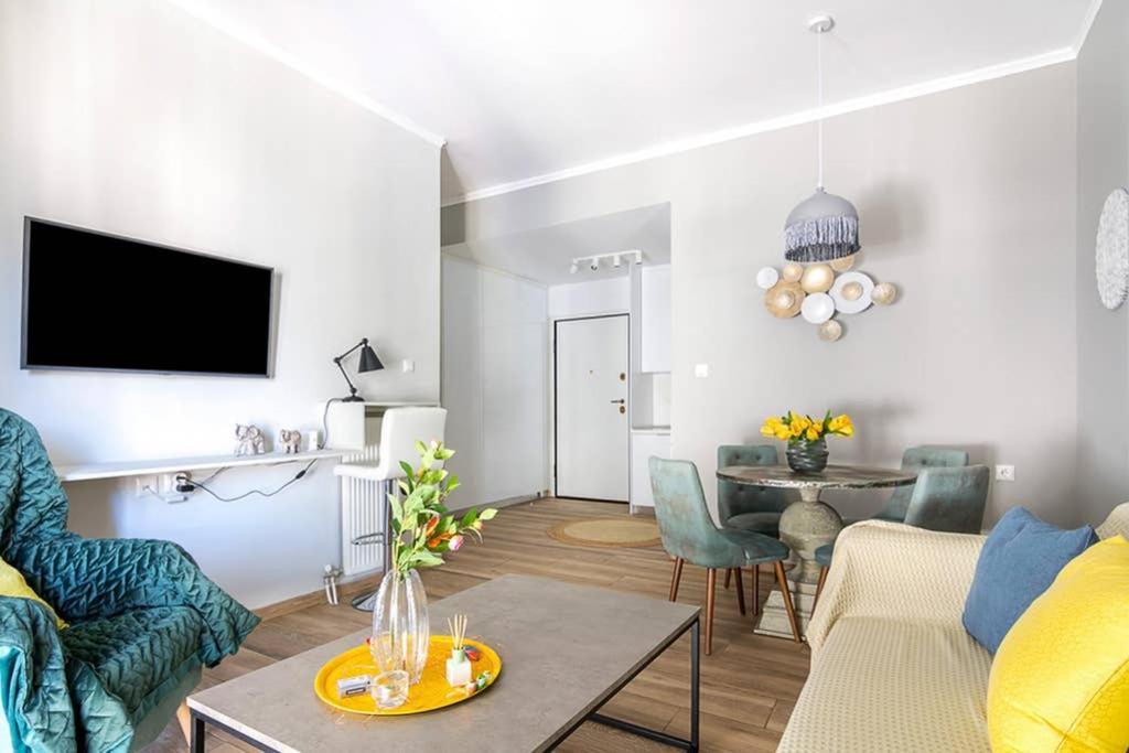 Bright Apartment For 6 Ppl In Athén Kültér fotó