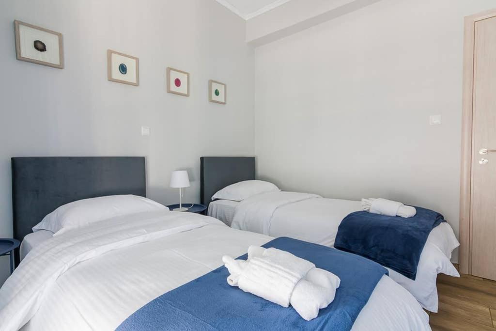 Bright Apartment For 6 Ppl In Athén Kültér fotó