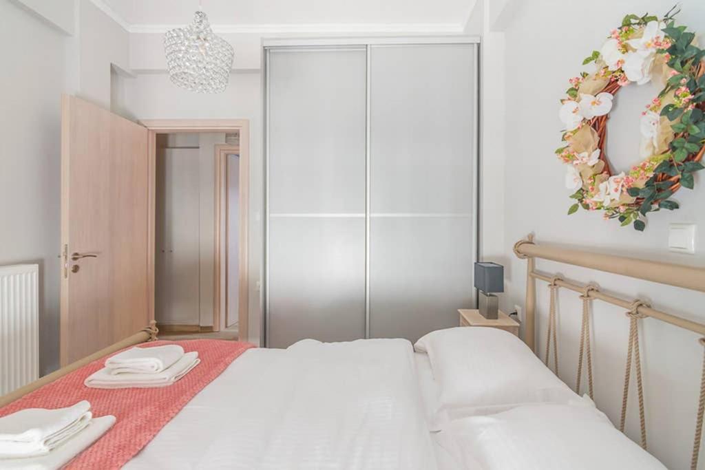 Bright Apartment For 6 Ppl In Athén Kültér fotó